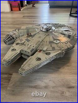 2008 Millennium Falcon Star Wars Hasbro legacy Rare In Working Order