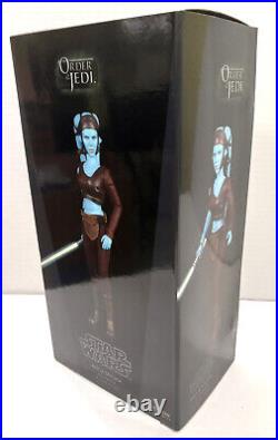 Aayla Secura Star Wars Order Of The Jedi Sideshow Action Figure Unopened 2009