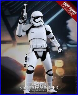 HOT TOYS Star Wars First Order Stormtrooper Squad Leader (New)