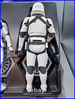 Hot Toys MMS319 Star Wars First Order Storm Trooper & Heavy Gunner 1/6