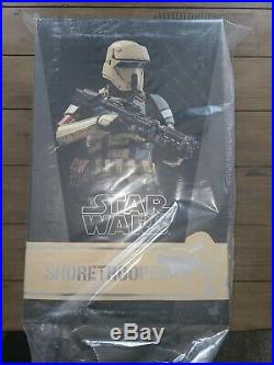 Hot Toys Mms389 Star Wars Shoretrooper With Bonus Pre-order Backdrop