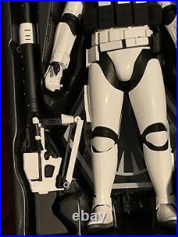 Hot Toys Star Wars 1/6 The Force Awakens First Order Heavy Gunner Stormtrooper