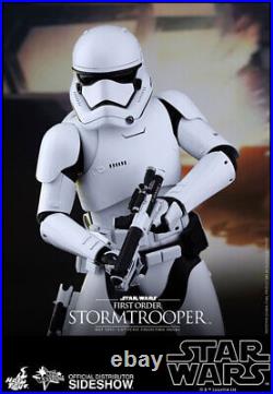 Hot Toys Star Wars FIRST ORDER STORMTROOPER Action Figure 1/6 Scale MMS317
