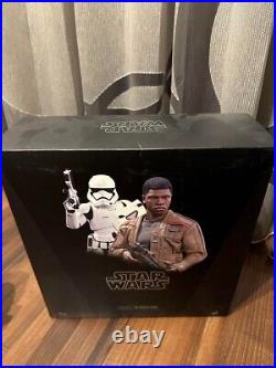 Hot Toys Star Wars Finn & First Order Riot Trooper MMS346 1/6 Scale Set Used JP