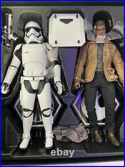 Hot Toys Star Wars Finn and First Order Riot Control Stormtrooper