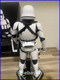 Hot Toys Star Wars First Order Heavy Gunner Stormtrooper 1/6 Figure MMS318