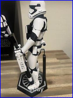 Hot Toys Star Wars First Order Heavy Gunner Stormtrooper 1/6 Figure MMS318