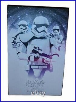 Hot Toys Star Wars First Order Stormtrooper Squad Leader Sideshow Exclusive 1/6