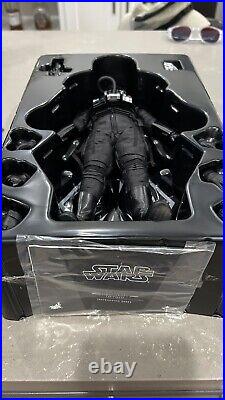 Hot Toys Star Wars Tie Fighter Pilot First Order Episode 7 1/6 Figure MMS324