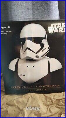 Legends 3D Star Wars First Order Stormtrooper 1/2 Scale Bust 771/1000