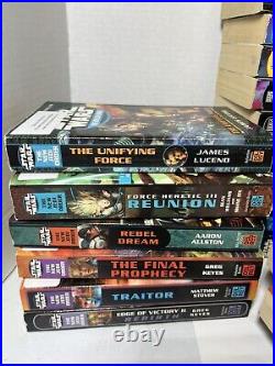 Lot of 17 Star Wars The New Jedi Order Paperback Books & More! Read (23 Books)