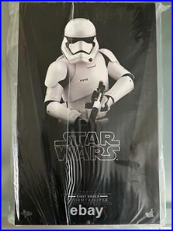NEW First Order Stormtrooper Hot Toys MMS 317 Star Wars The Force Awakens