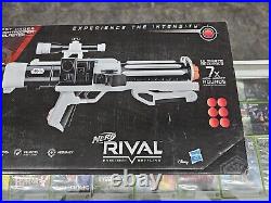 NIB Hasbro Disney Nerf Rival Star Wars First Order Stormtrooper Blaster 2017 NEW