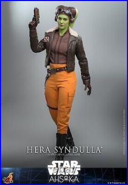 Pre-order HotToys TMS113 1/6 Star Wars AHSOKA HERA SYNDULLA Collectible Figure