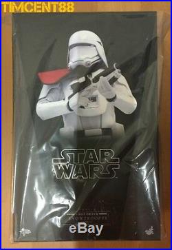 Ready! Hot Toys MMS322 Star Wars Force Awakens First Order Snowtrooper Officer