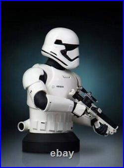 Star Wars Episode VII Gentle Giant First Order Stormtrooper Deluxe Mini Bust NEW