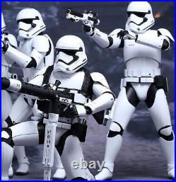 Star Wars First Order Stormtrooper Set 16 Figure Hot Toys MMS319 30 cm OVP New