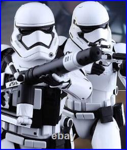 Star Wars First Order Stormtrooper Set 16 Figure Hot Toys MMS319 30 cm OVP New