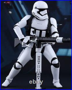 Star Wars First Order Stormtrooper Set 16 Figure Hot Toys MMS319 30 cm OVP New