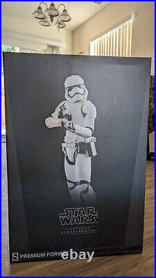 Star Wars First Order Stormtrooper Sideshow Premium Format Figure