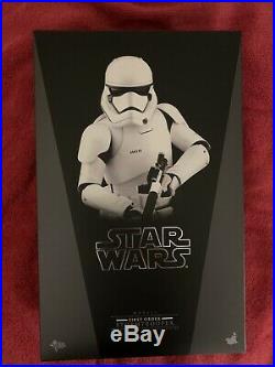 Star Wars Hot Toys First Order Stormtrooper MMS317 16 Figure The Force Awakens