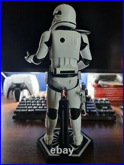 Star Wars Hot Toys MMS316 1/6 First Order Stormtrooper Squad Leader (Exclusive)