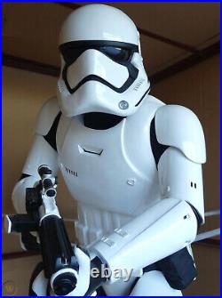 Star Wars Life Size 11 Stormtrooper First Order statue Anovos RARE metal base