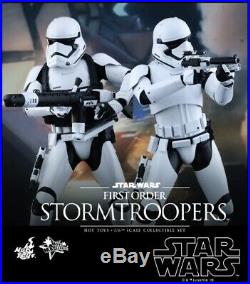 Star Wars TFA First Order 2-Pk Stormtroopers 1/6 Scale Hot Toys 12 Figures